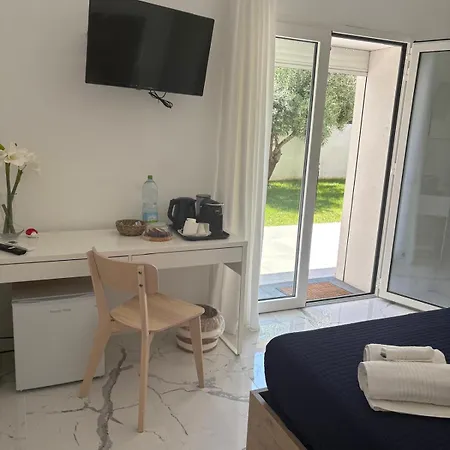 Bed and breakfast Domodeale